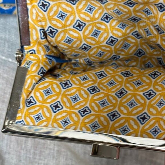 Vera Bradley Riviera Blue Pattern Hinged Kiss Lock Coin Purse Designer NWOT - Picture 4 of 7